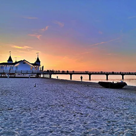 Appartementhaus Linquenda 10 * Heringsdorf (Usedom)