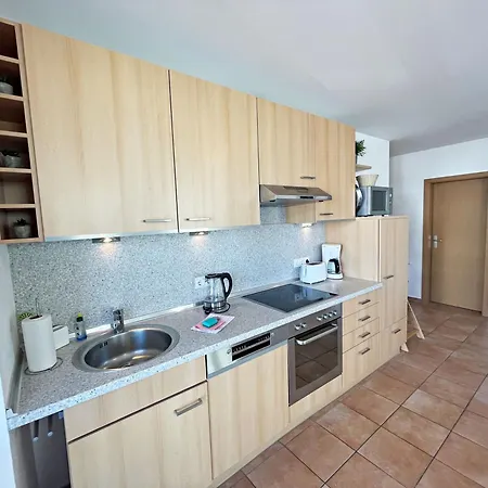 Appartementhaus Linquenda 10 * Heringsdorf (Usedom)